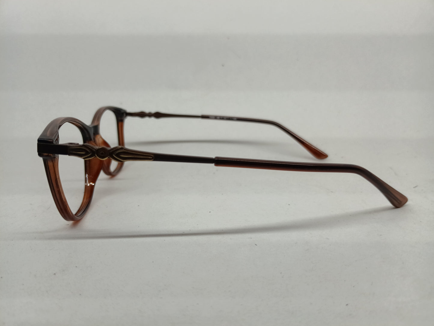 Growth 1402 Cat Eye Eyewear Frame