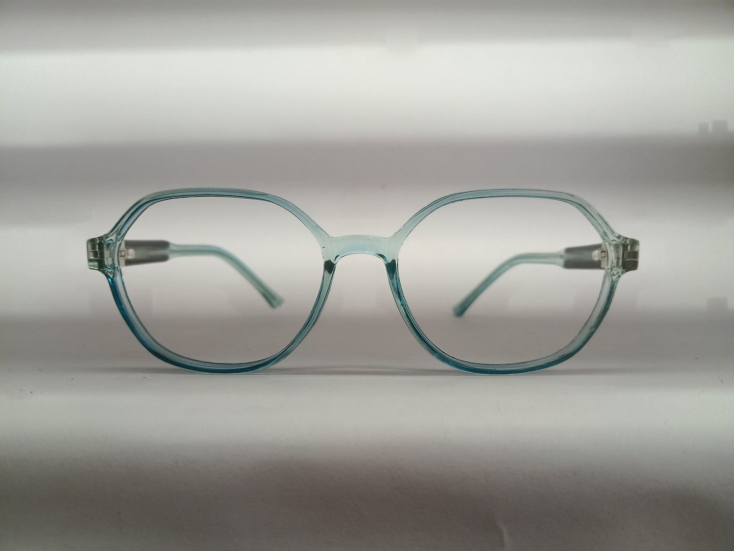 Angular Eyeglasses