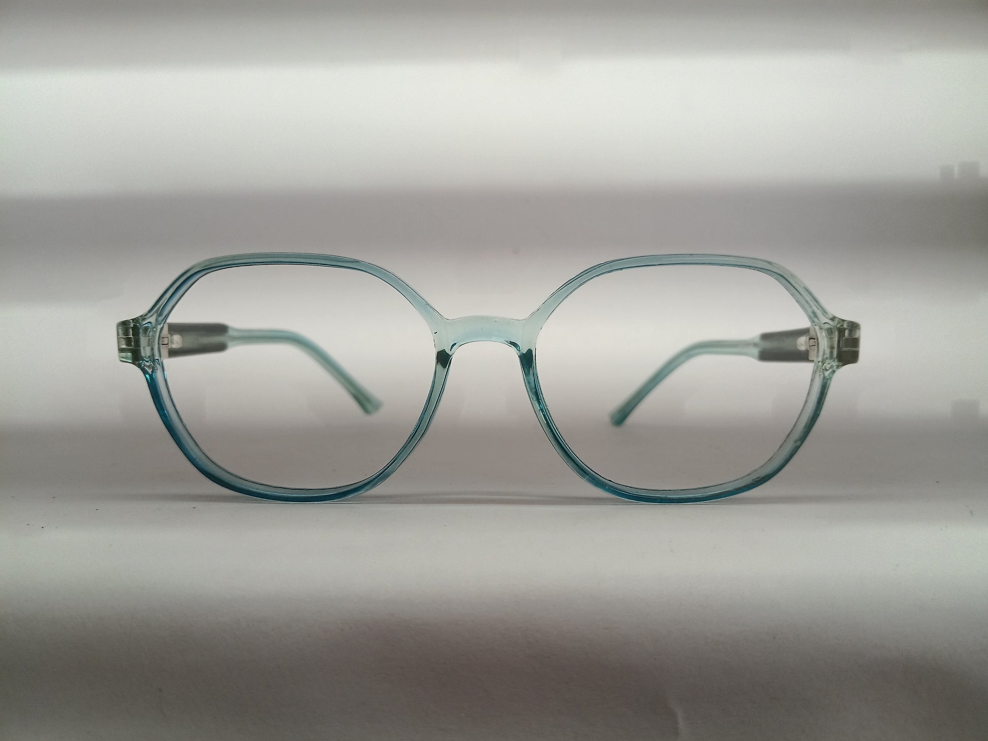 Angular Eyeglasses