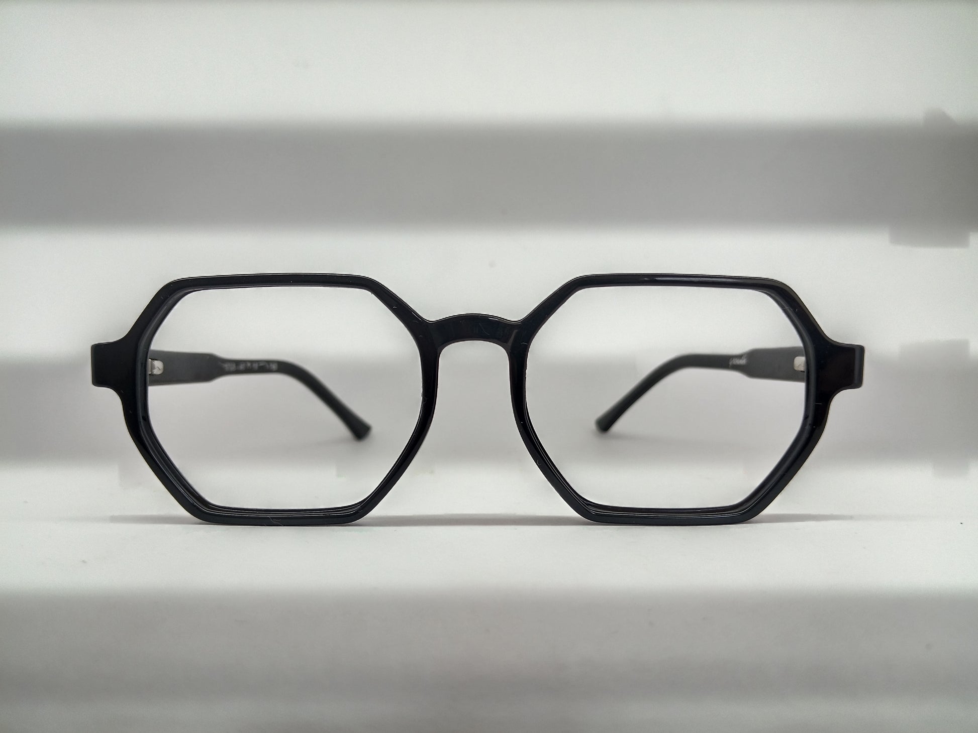 Angular Eyeglasses