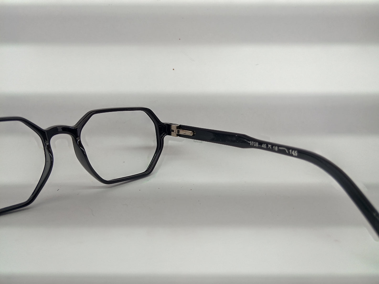 Growth 1708 Angular Eyewear Frame
