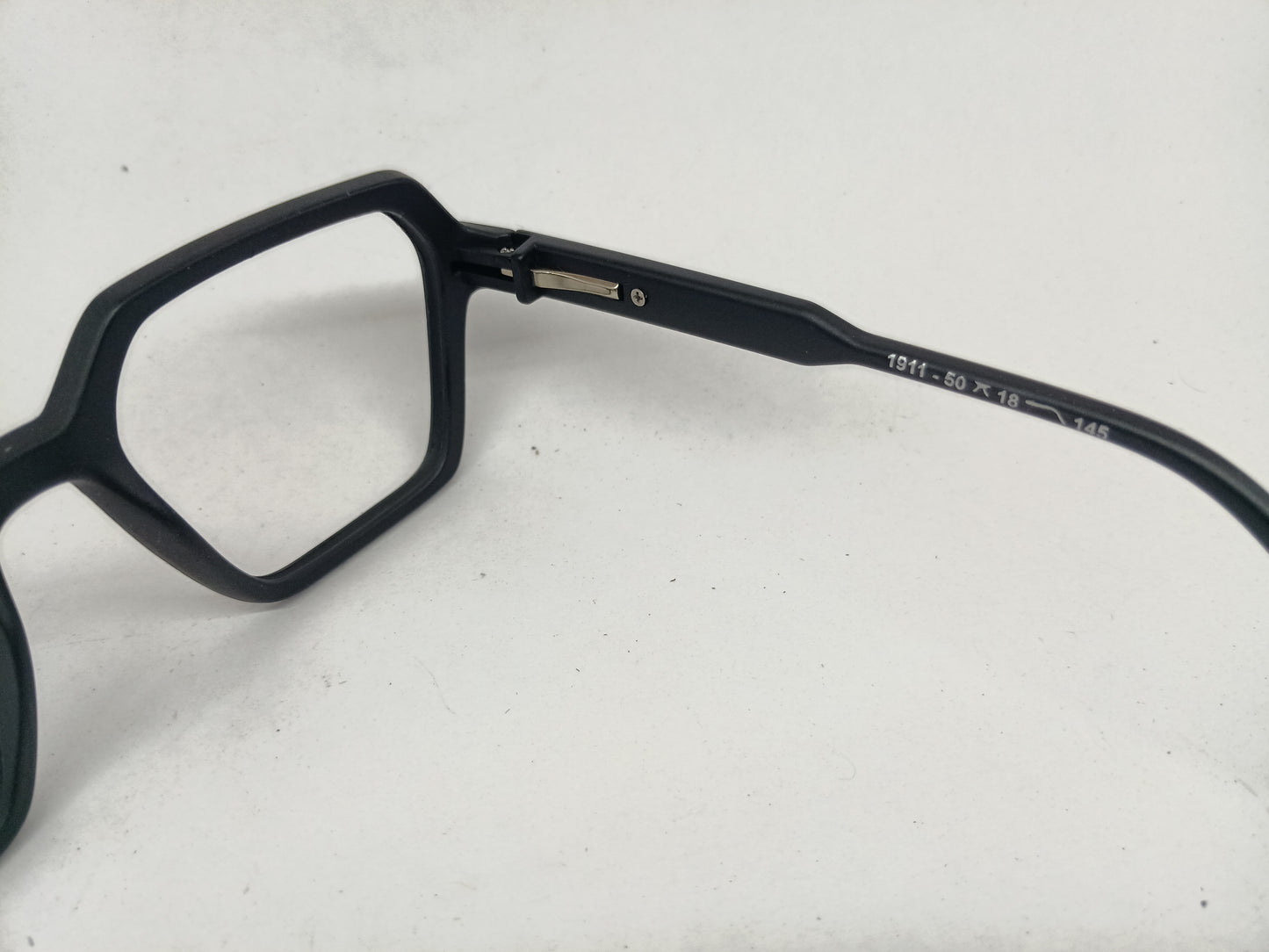 Growth 1911 Angular Eyewear Frame