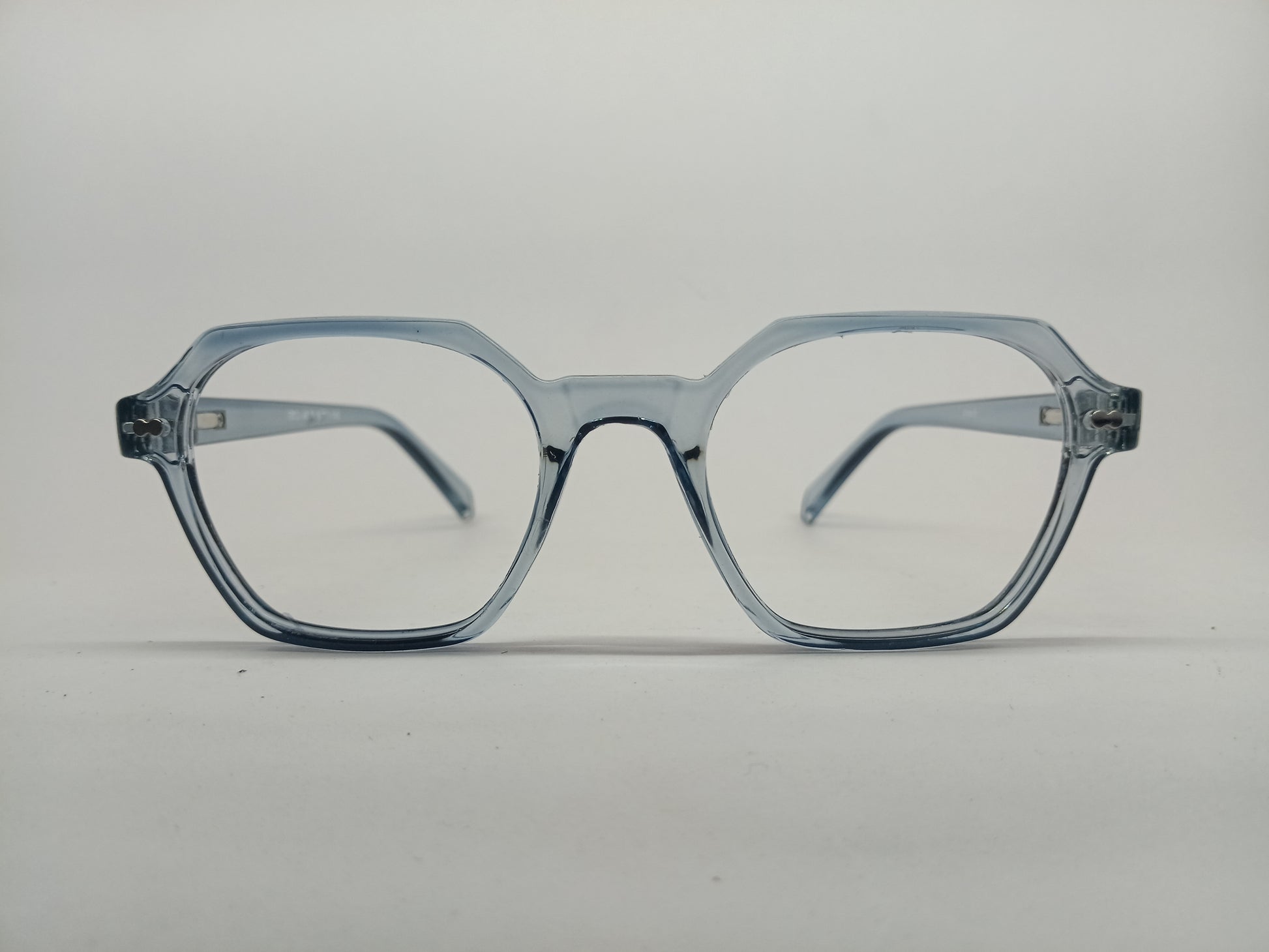 Angular Eyeglasses