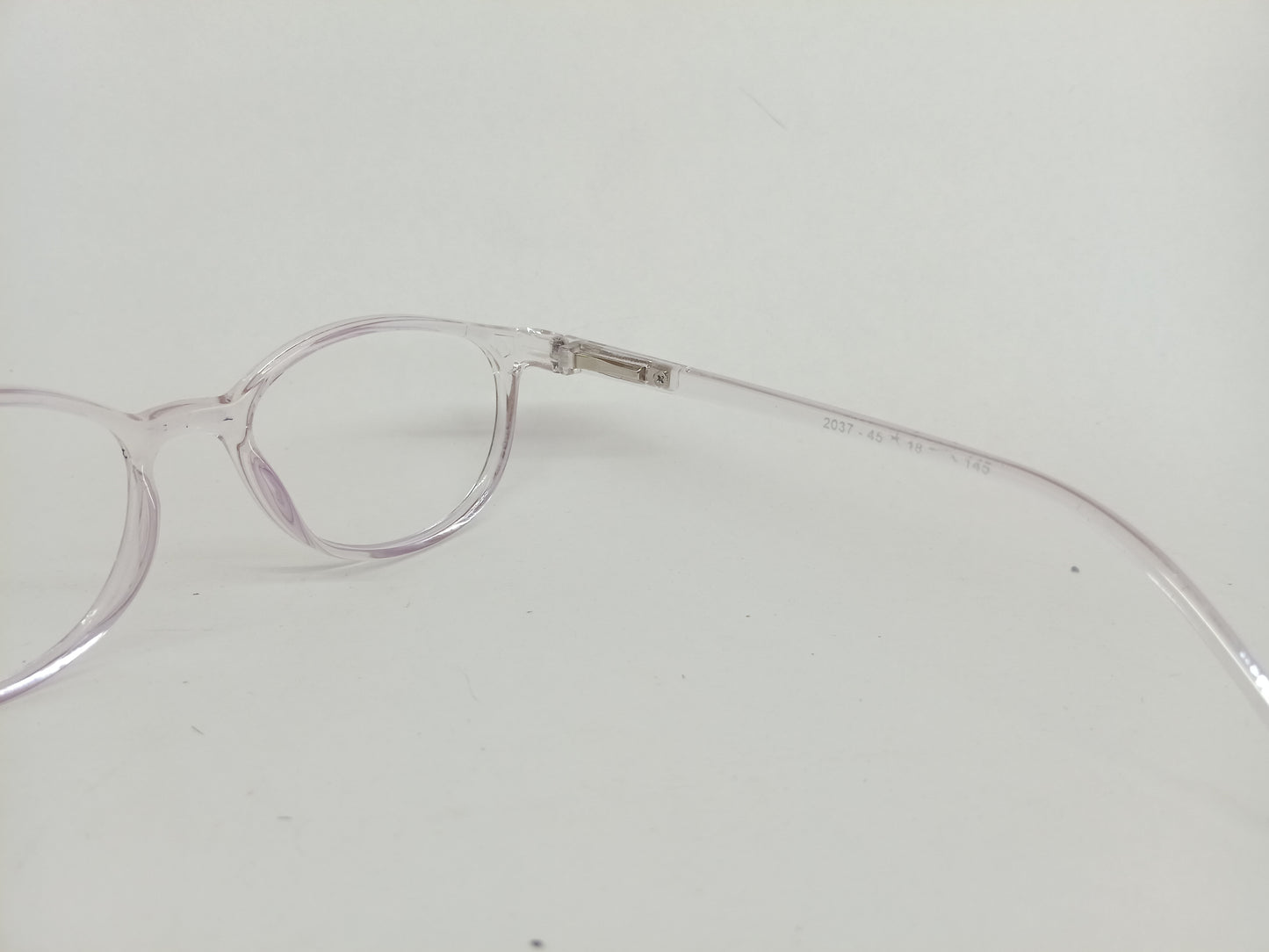 Growth 2037 Round Eyewear Frame