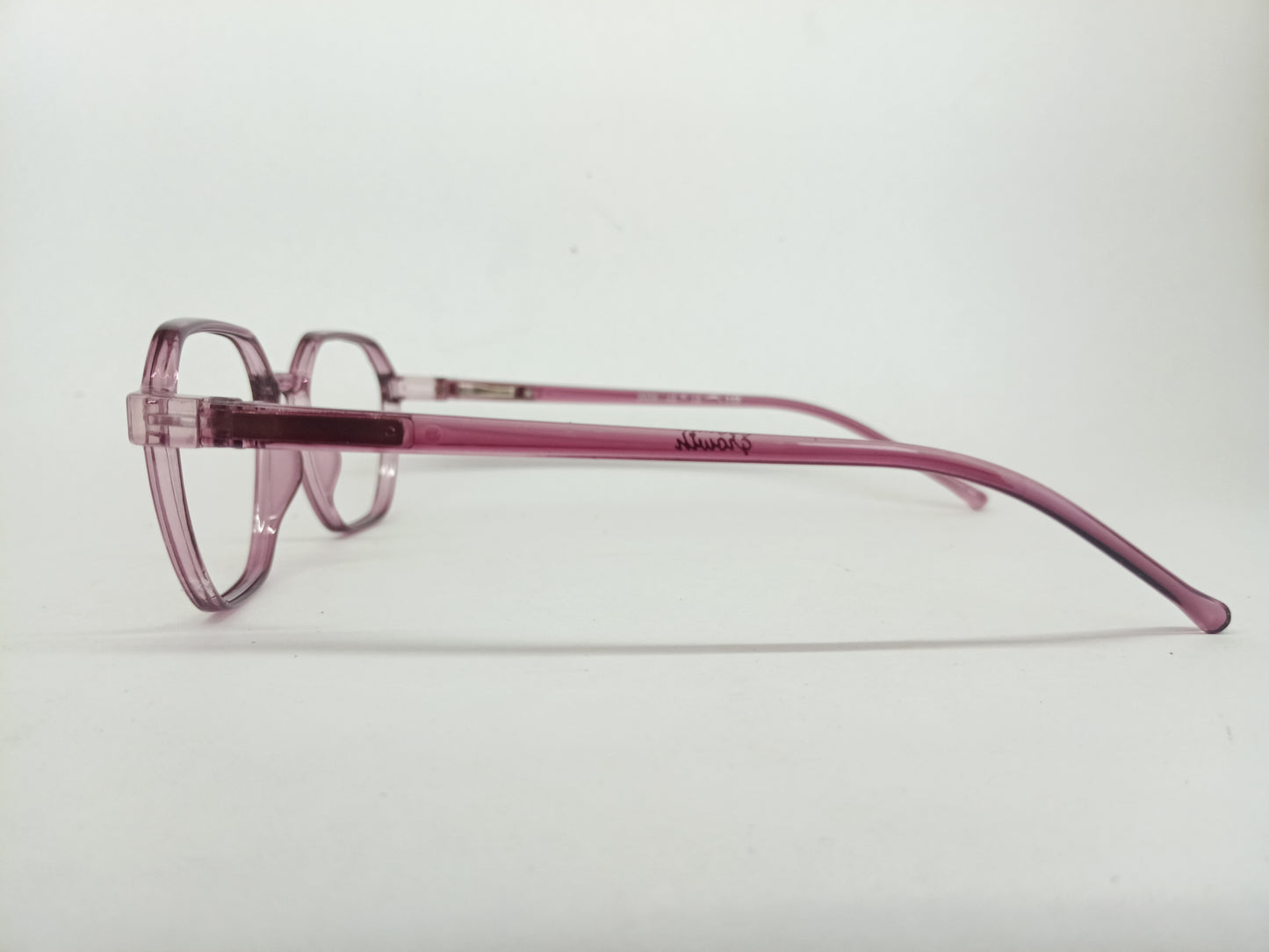 Growth 2039 Angular Eyewear Frame