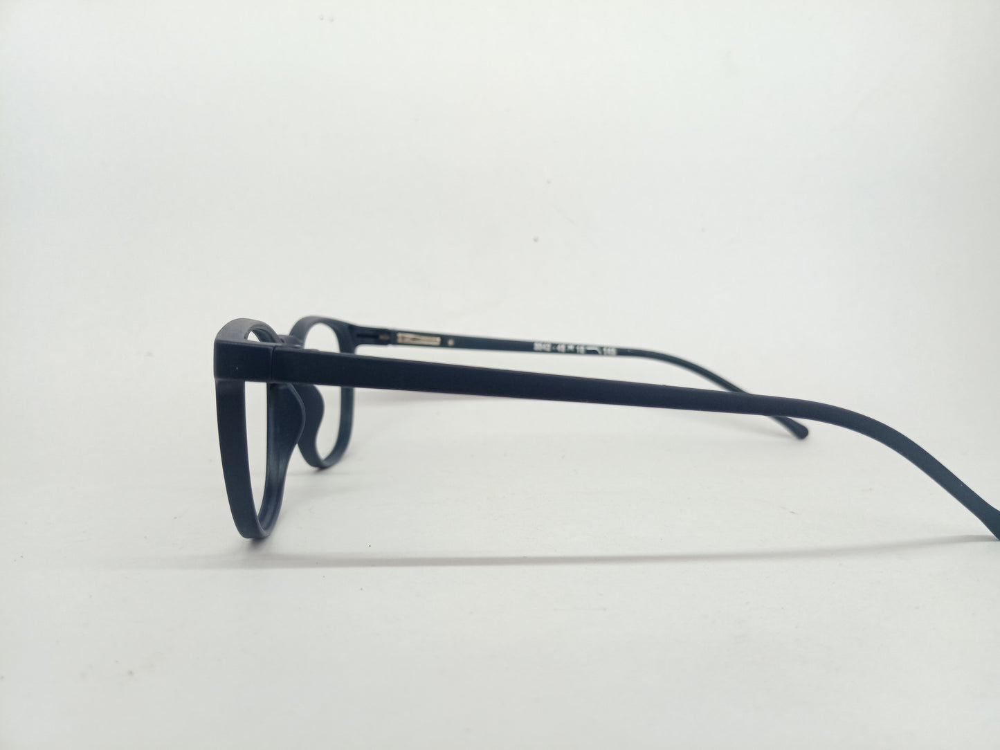 Growth 2042 Round Eyewear Frame