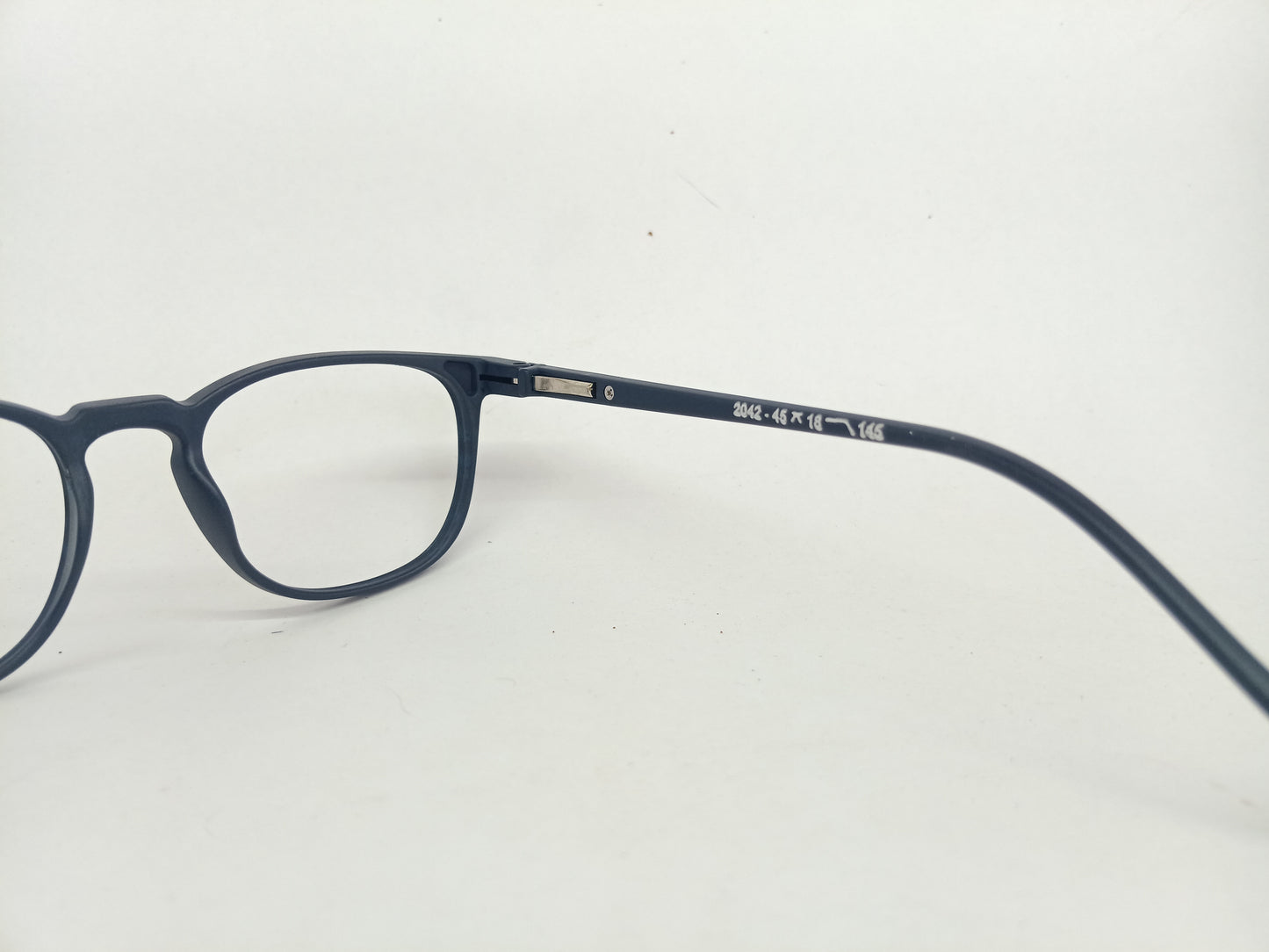 Growth 2042 Round Eyewear Frame