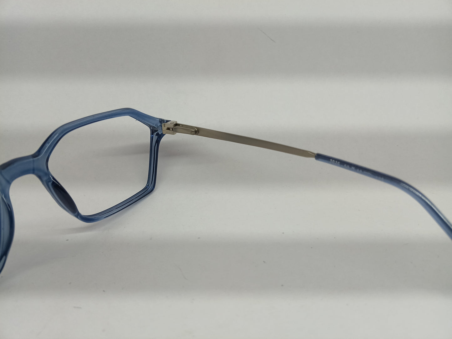 Growth 3025 Angular Eyewear Frame