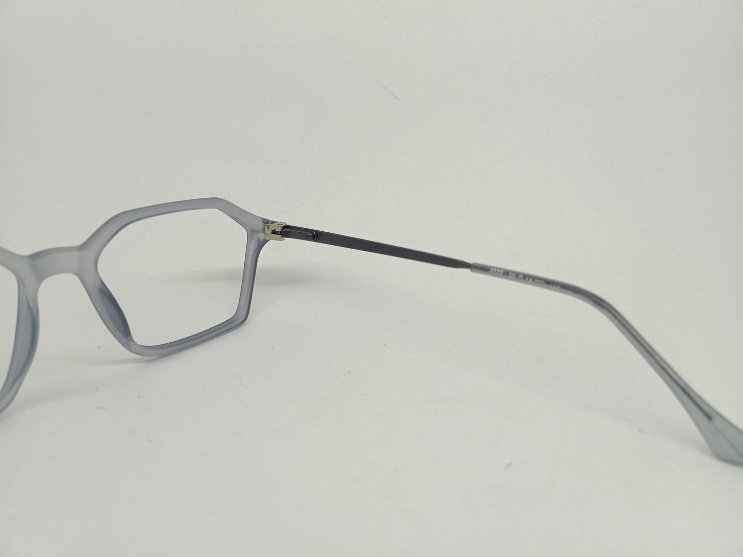 Growth 3025 Angular Eyewear Frame
