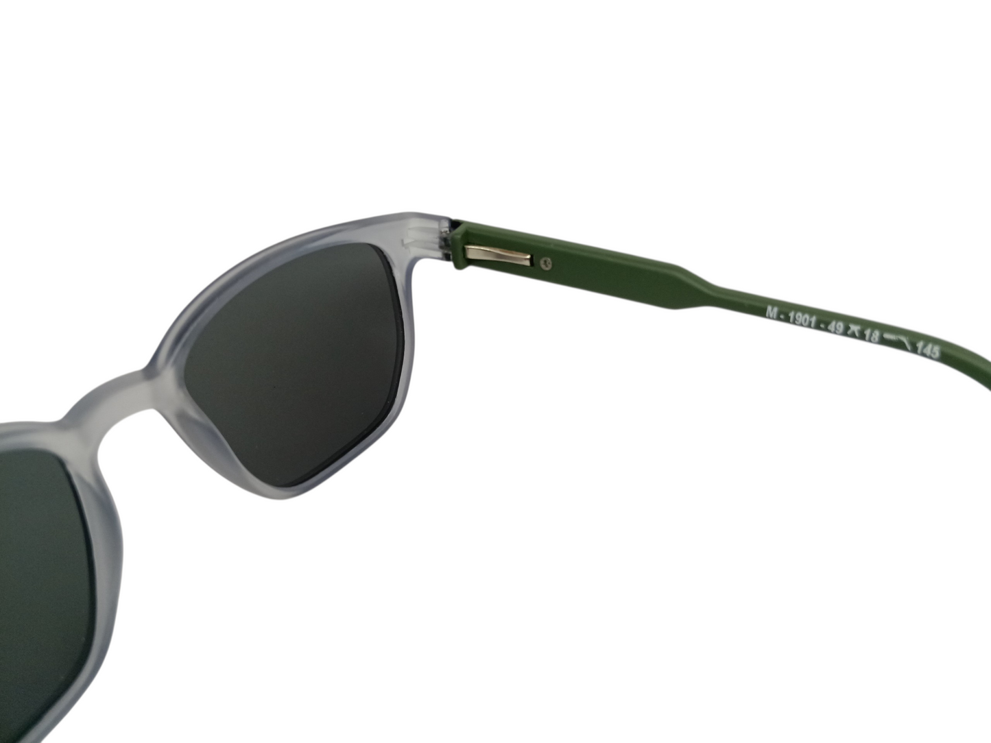 Growth M-1901 Wayfarer Sunglasses